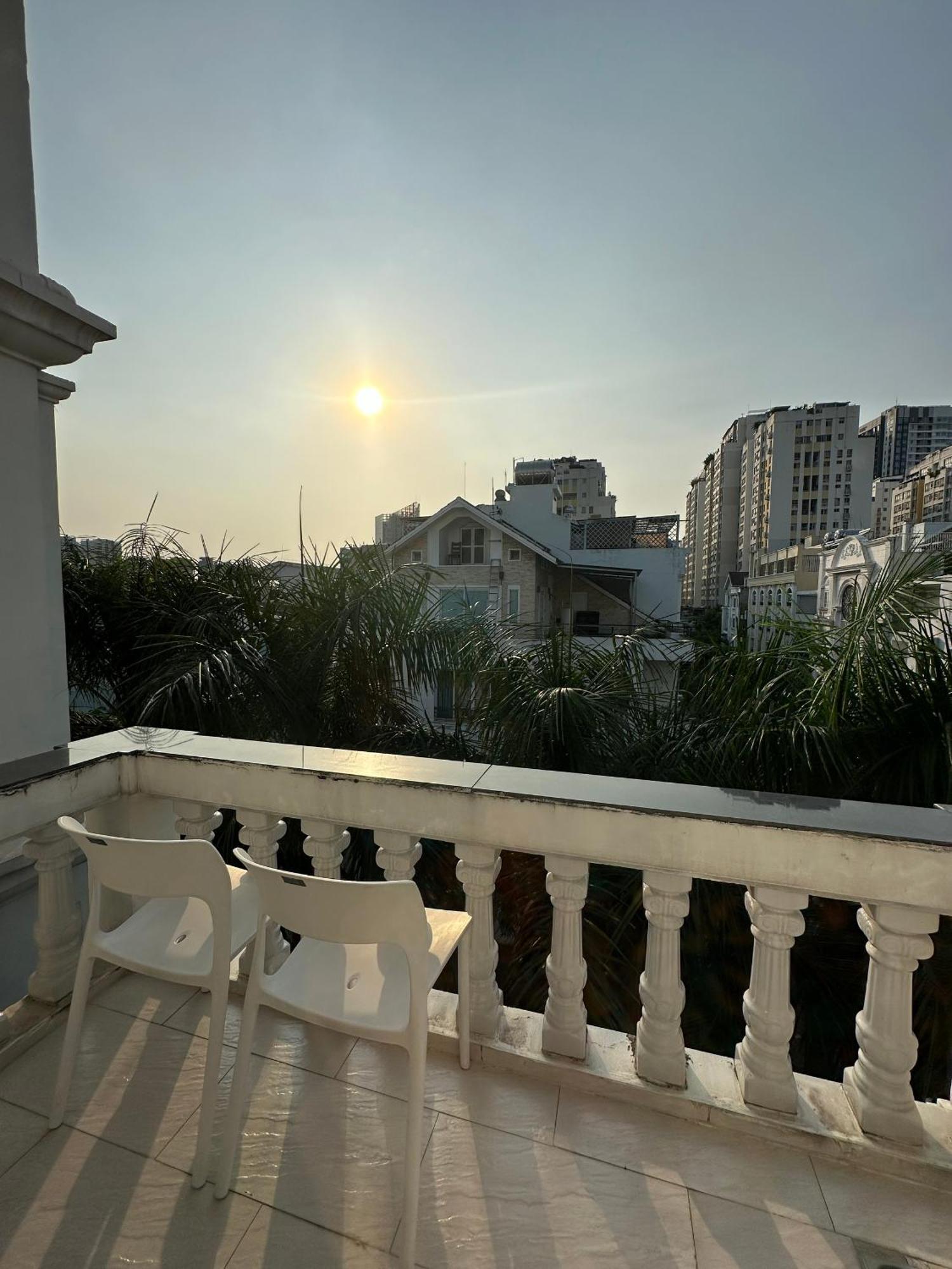 Khách sạn Paragon Pmh TP. Hồ Chí Minh